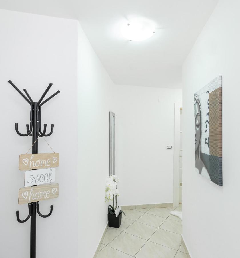 Santa Barbara Apartment Rijeka Exterior foto
